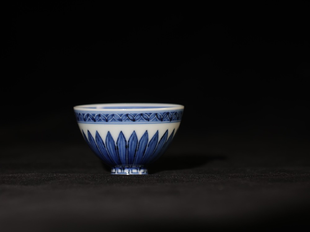 仿明莲瓣鸡心杯