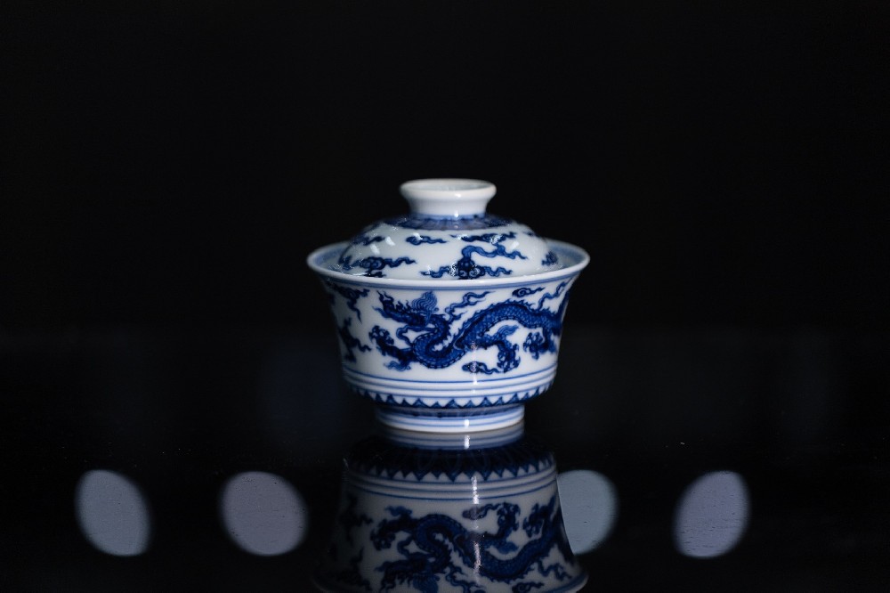 仿明双龙马蹄盖碗