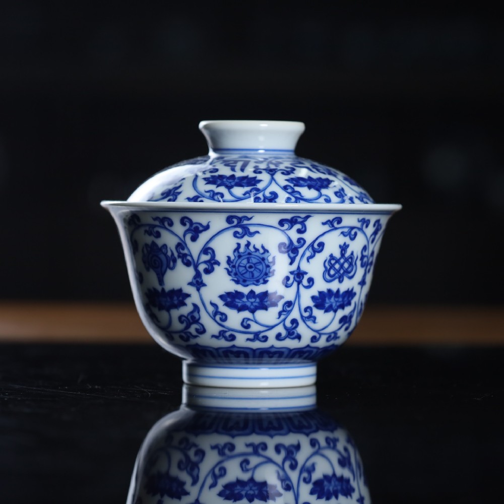 仿清莲托八宝元宝盖碗