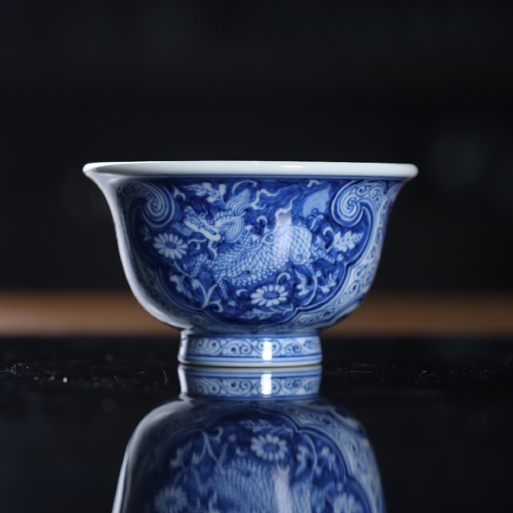 刘建锋窑仿明开窗地皮麒麟压手杯