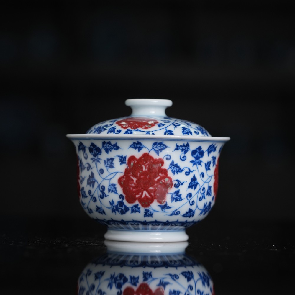 刘建锋窑青花釉里红四季花卉炉式盖碗