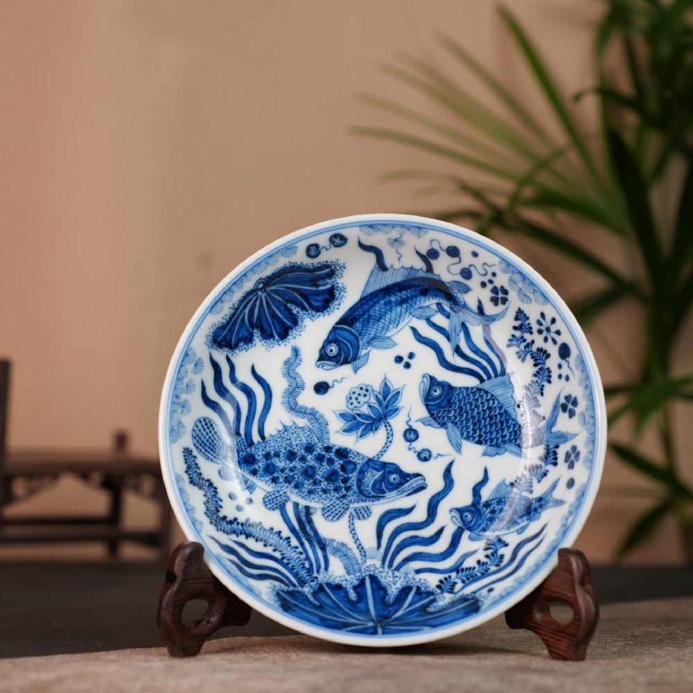 刘建峰窑仿明荷花鱼草壶承
