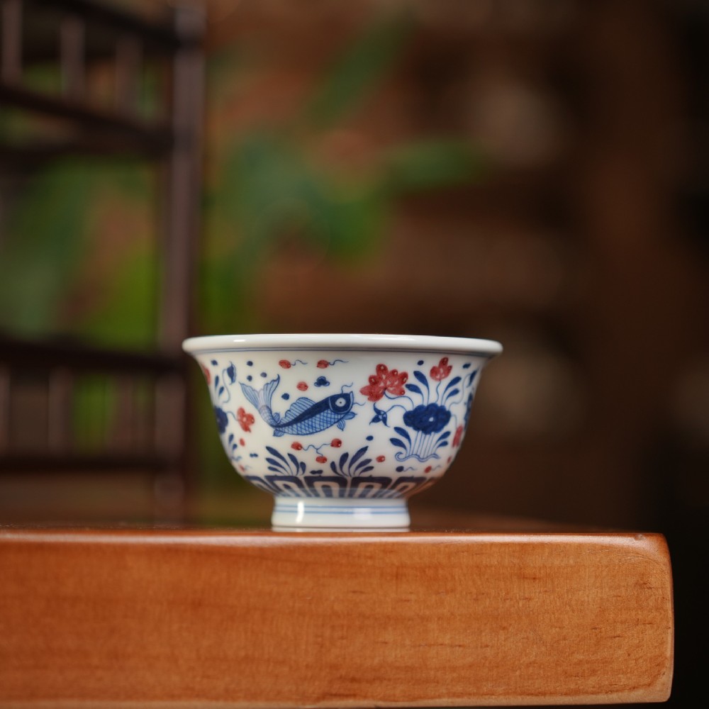 刘建锋窑青花釉里红鱼藻压手杯