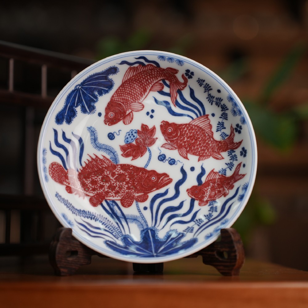 刘建锋窑釉里红草鱼壶承