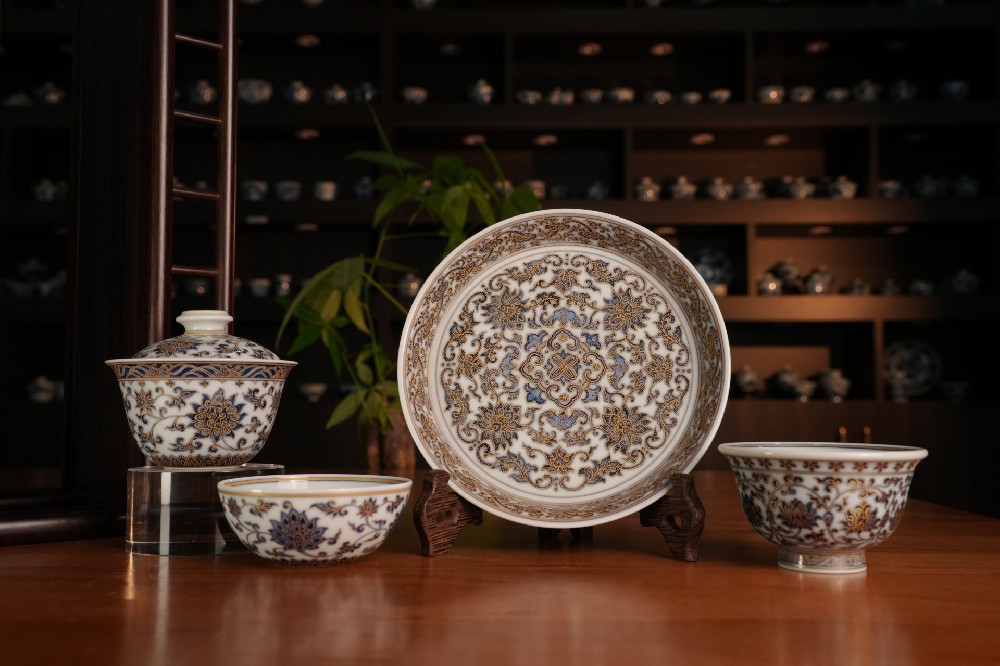 刘建锋窑青花描金缠枝宝相花系列