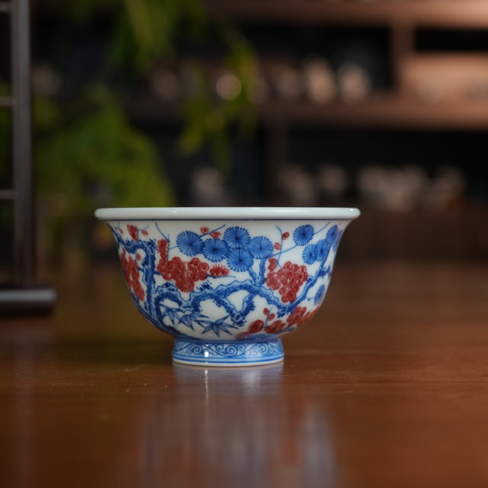 刘建锋窑釉里红精工松竹梅压手杯