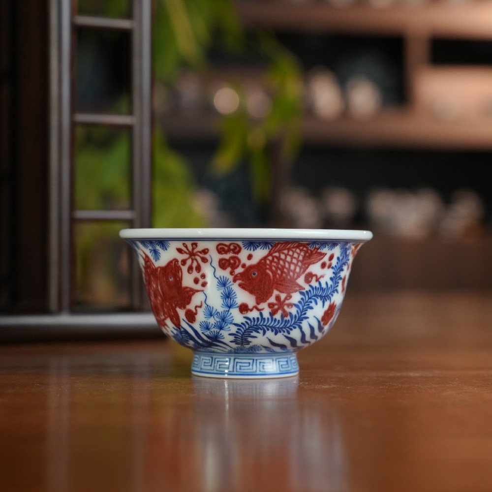 刘建锋窑釉里红鱼草压手杯
