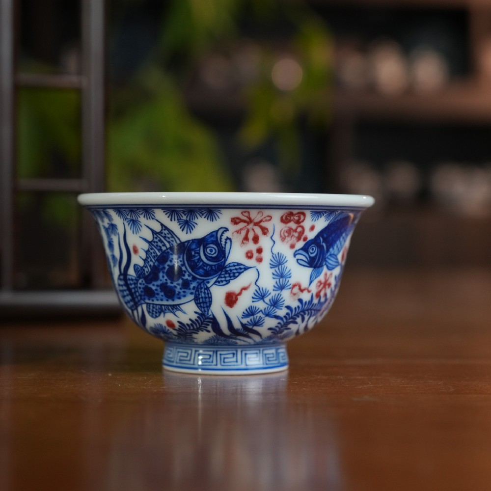 刘建锋窑釉里红鱼草压手杯