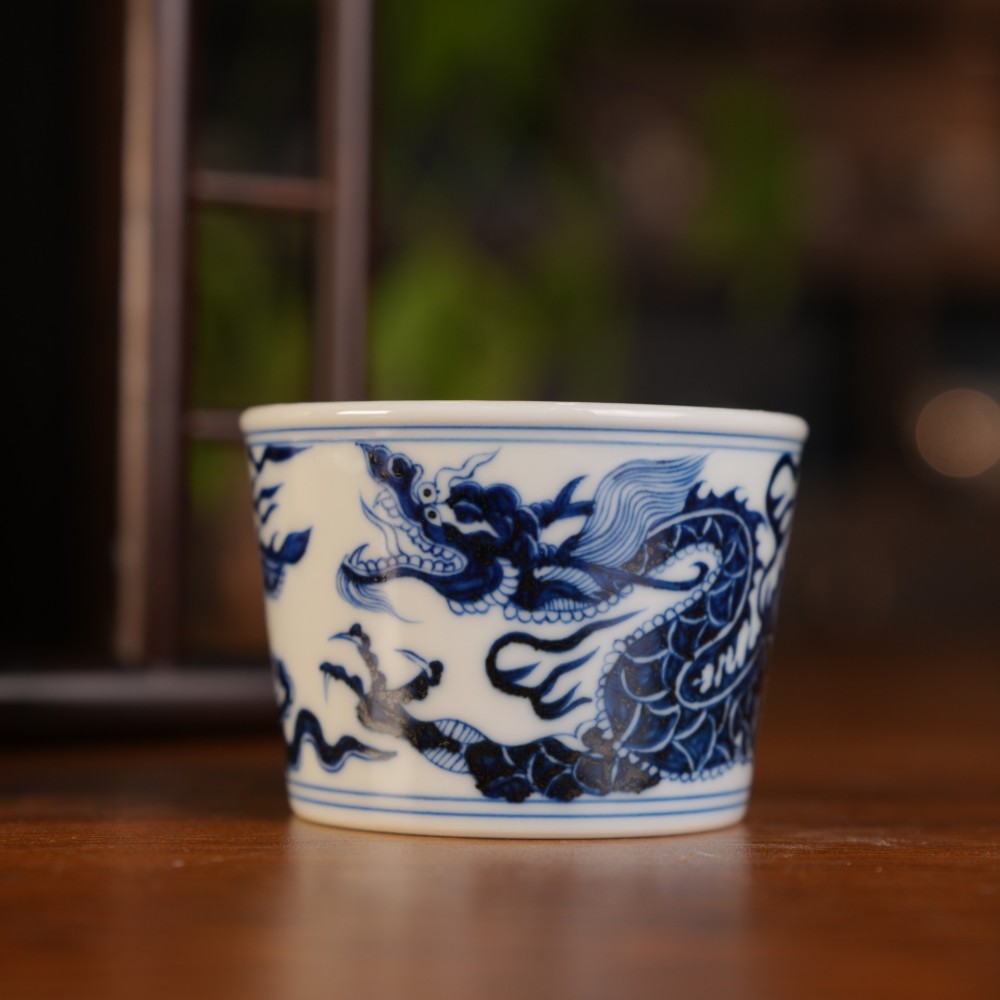 刘建锋窑仿元龙纹冰桶杯