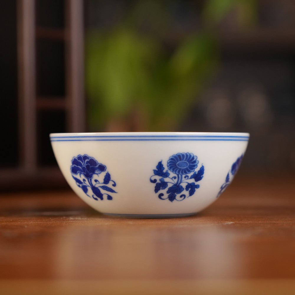刘建锋窑仿清团花卧足杯