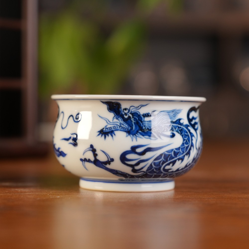 刘建锋窑仿元龙纹炉式杯